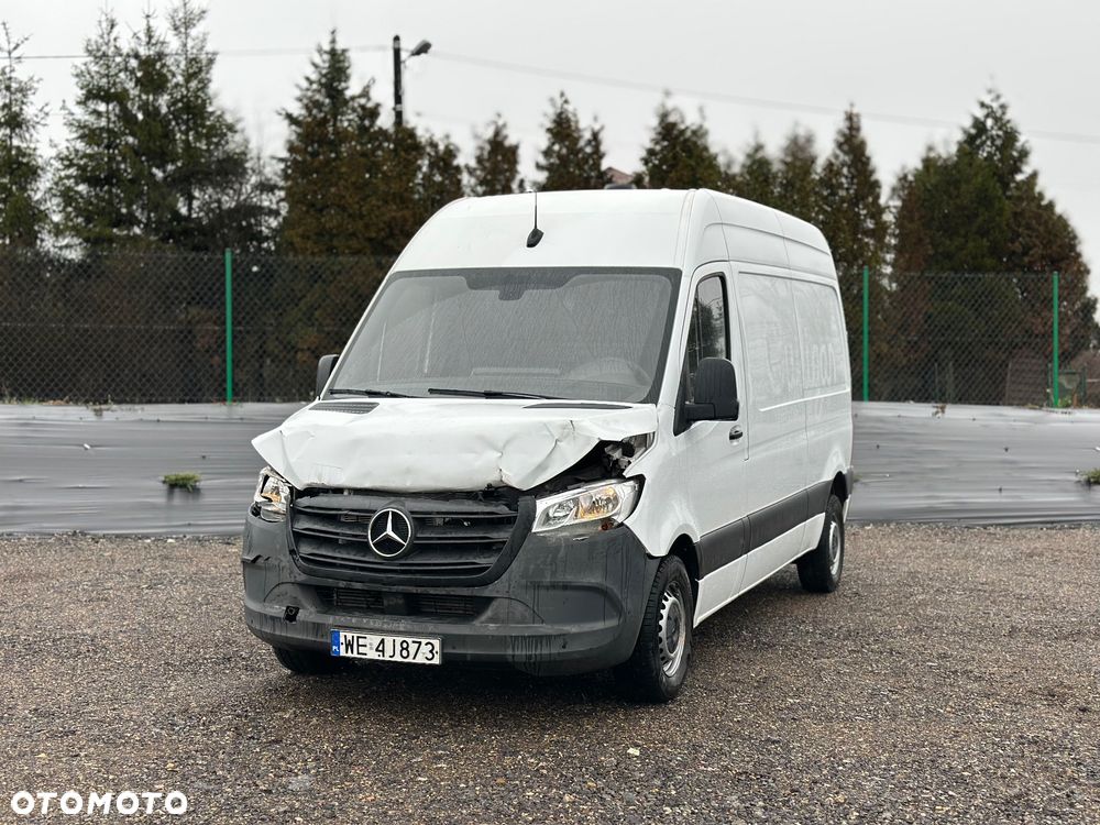 Mercedes-Benz Sprinter - 3