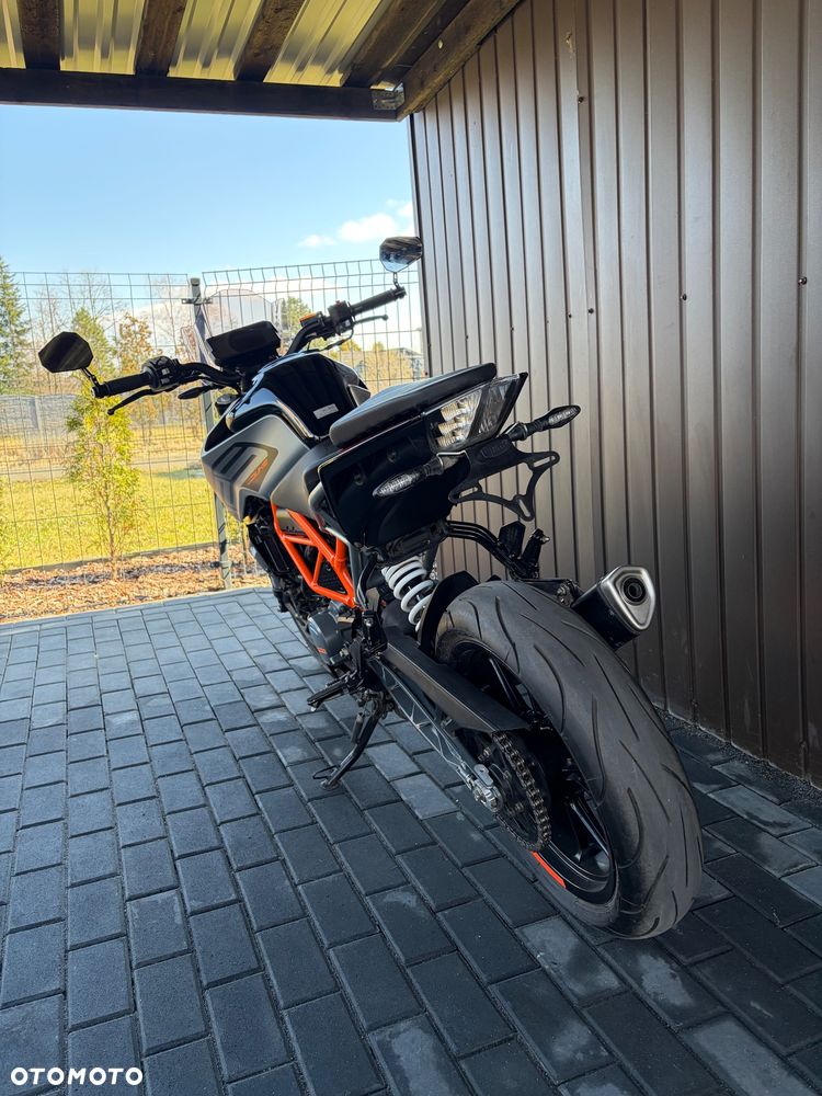 KTM Duke - 28