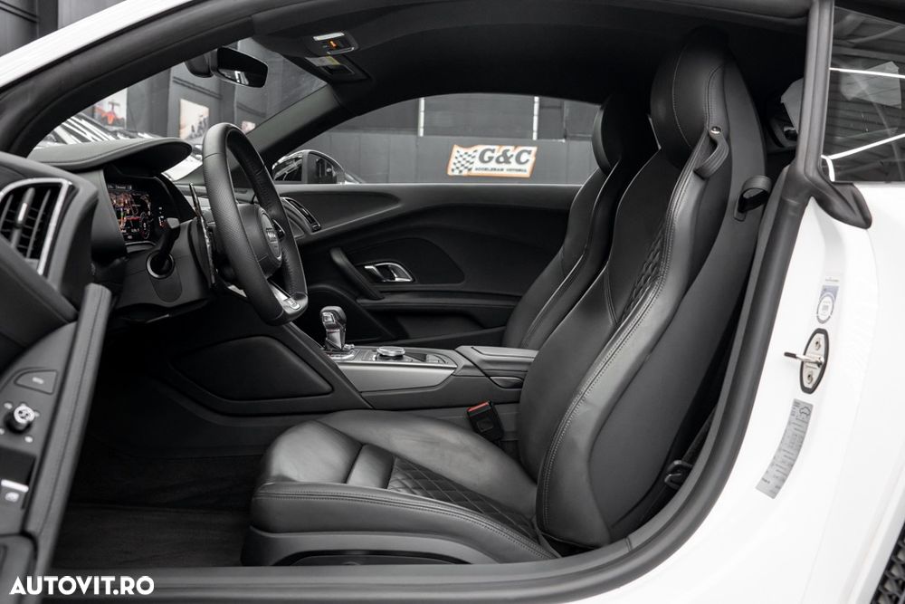 Audi R8 V10 performance 5.2 FSI RWD S tronic - 14