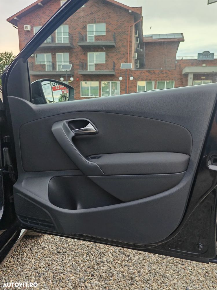 Volkswagen Polo 1.6 TDI CR DPF Highline - 37