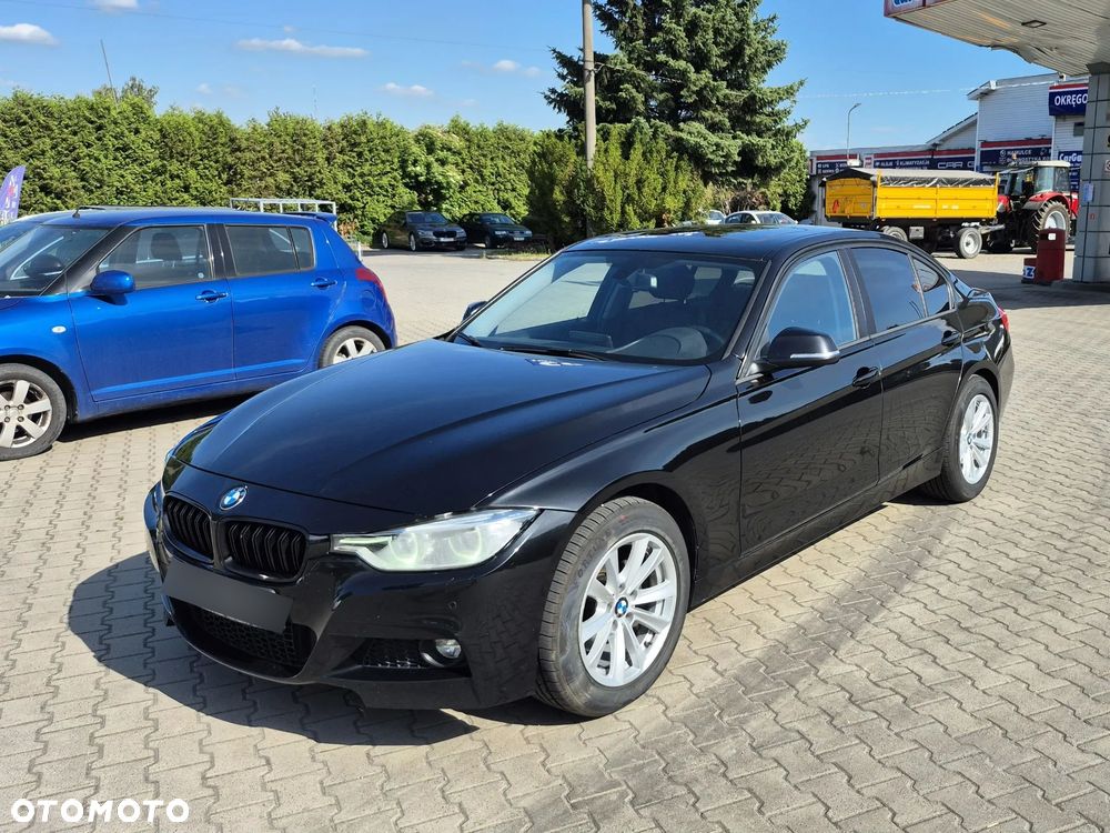 BMW Seria 3 328i xDrive - 2