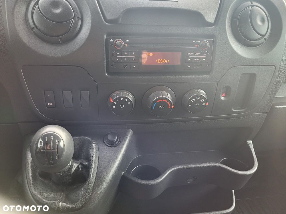 Renault Master III 2017r 161 tyś Izoterma chłodnia Mroźnia Sklep Food Truck Agregat zasilanie 230V Salon - 27