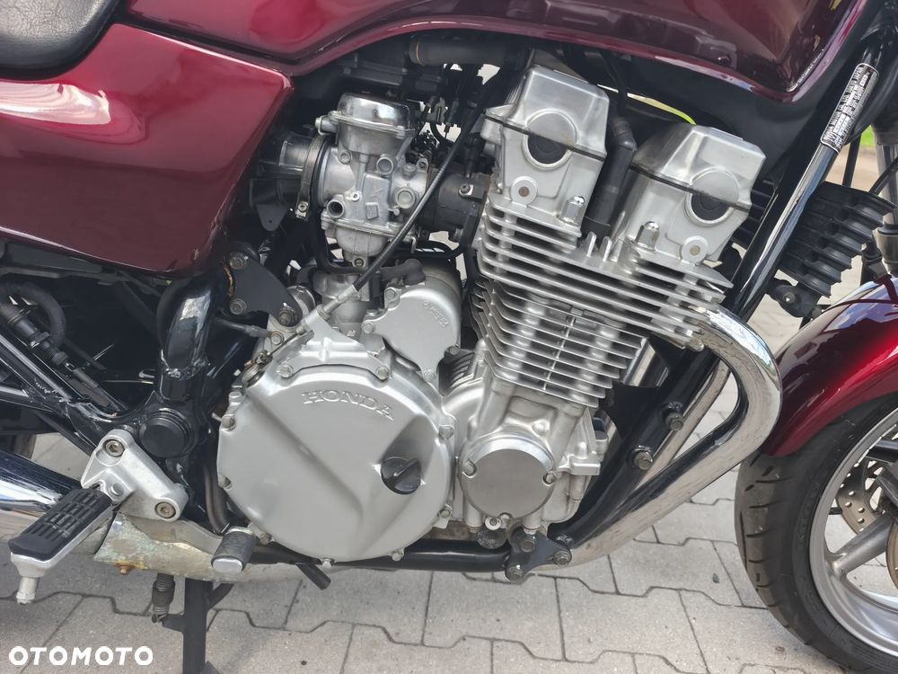 Honda CB - 21