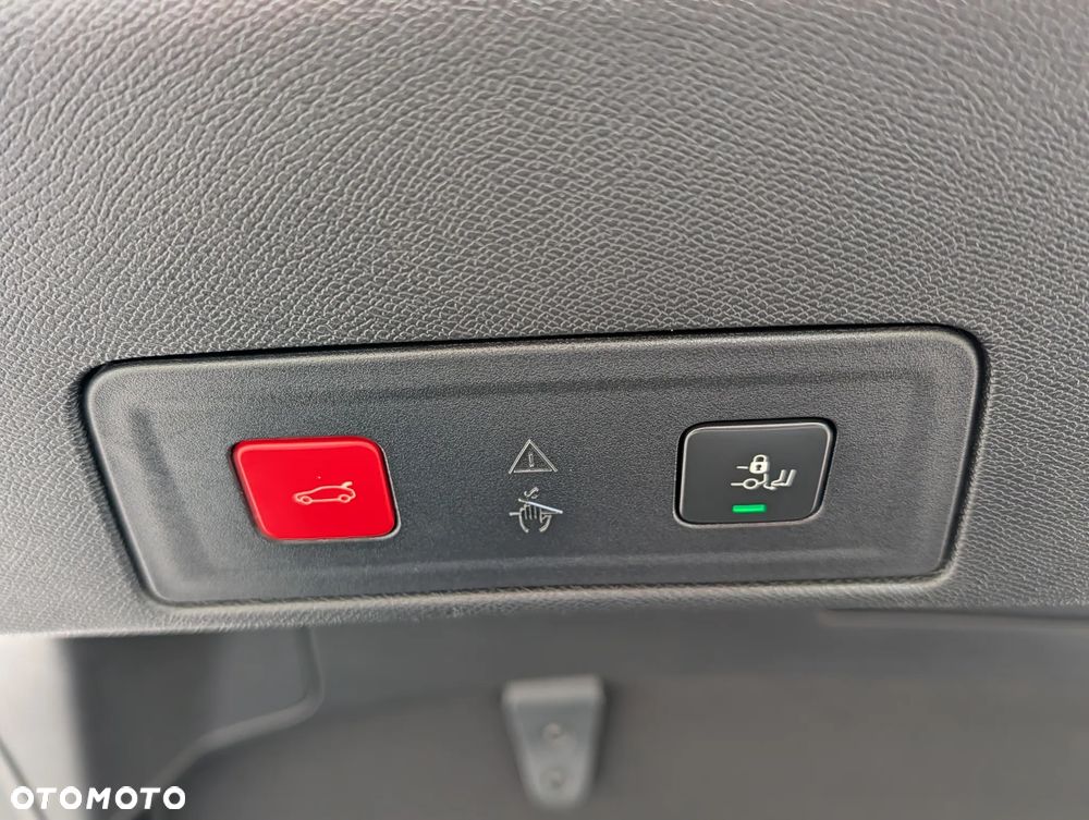 Peugeot 508 225 e-EAT8 GT - 25