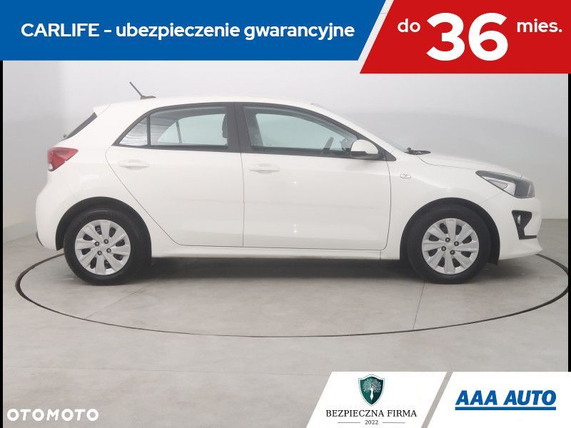 Kia Rio - 7