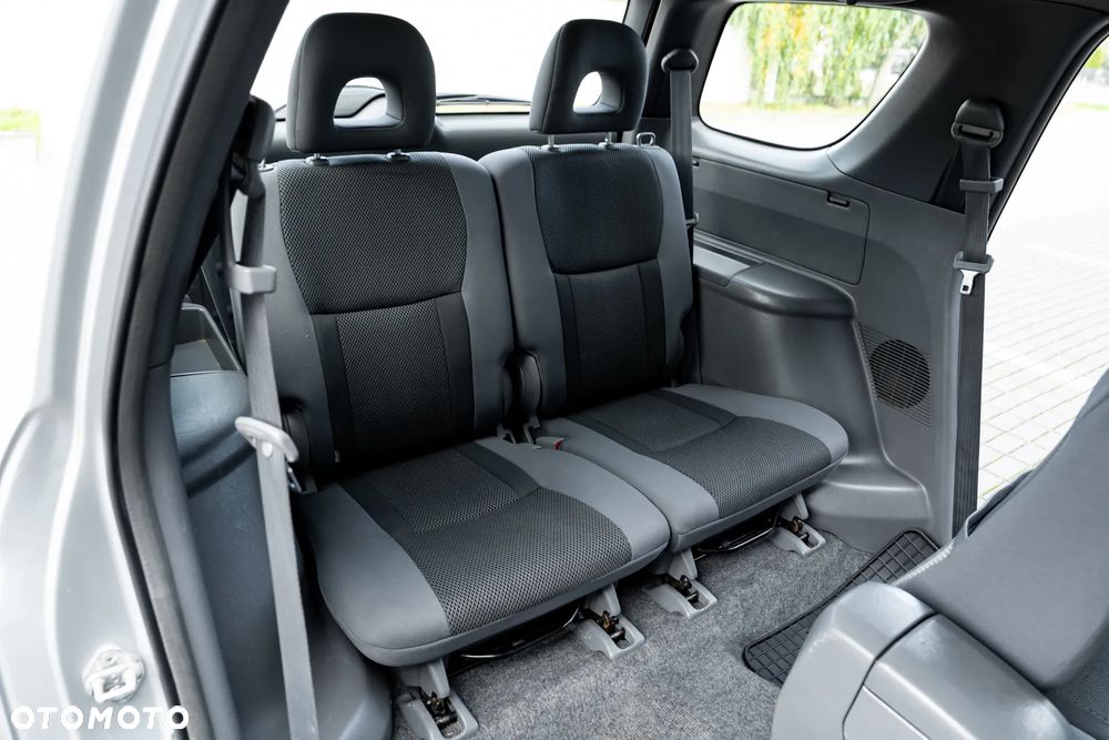 Toyota RAV4 4x4 Edition - 6