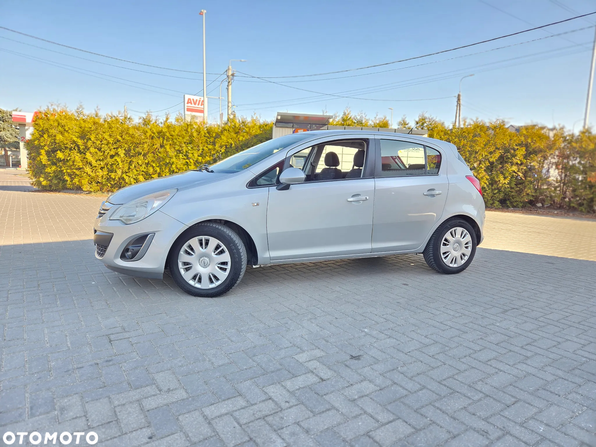 Opel Corsa 1.2 16V Catch me - 4
