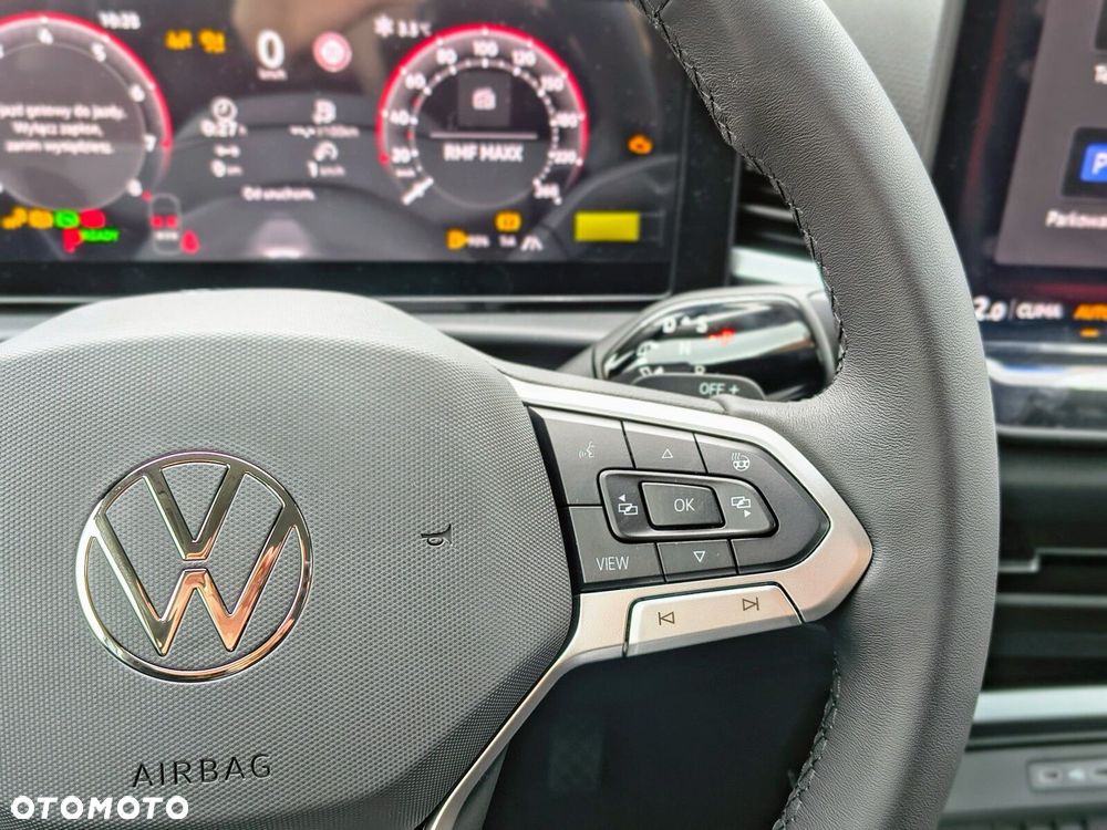 Volkswagen T-Roc - 28