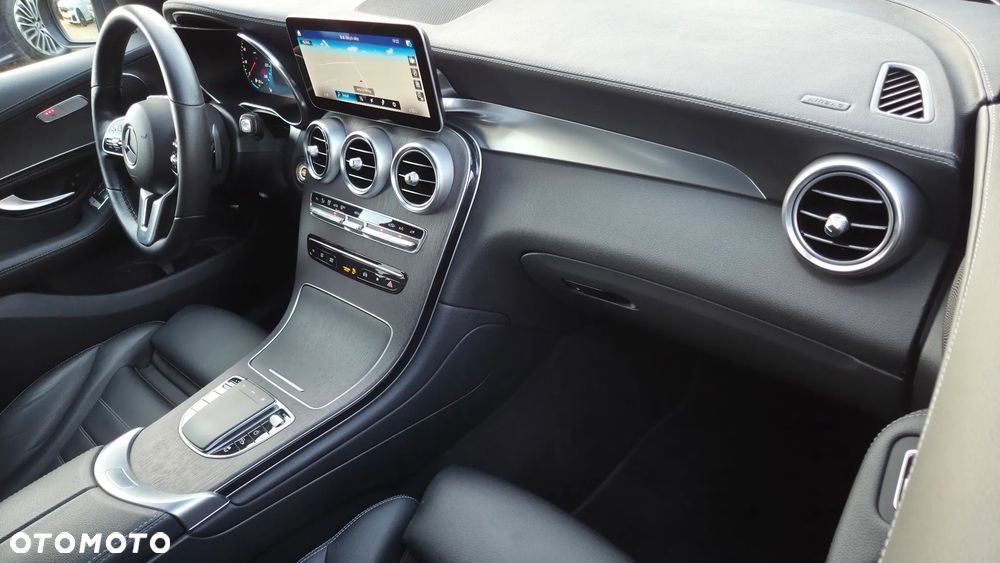 Mercedes-Benz GLC 200 d Business Edition - 16