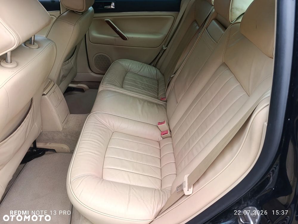 Volkswagen Passat 4.0 W8 4Mot Tiptr - 13