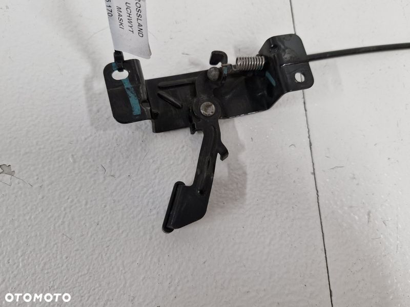 OPEL CROSSLAND X RĄCZKA UCHWYT OTWIERANIA MASKI CIĘGNO 39010135 - 2