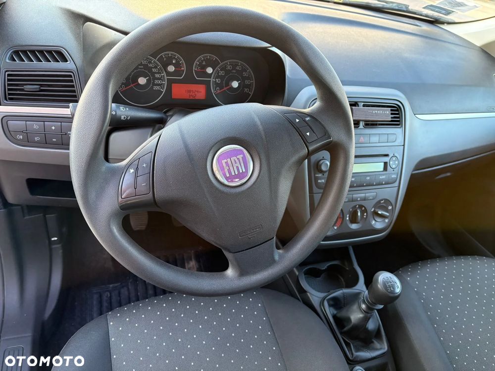 Fiat Grande Punto - 30