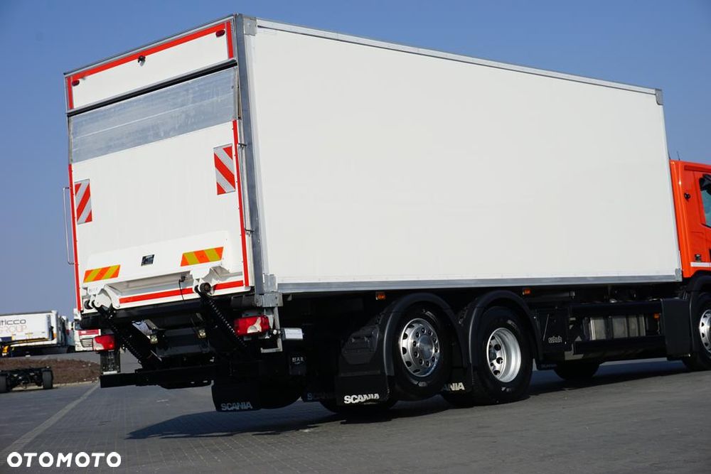 Scania SCANIA / P 360 / E 6 / CHŁODNIA + WINDA / 18 PALET / RETARDER / OŚ SKRĘTNA - 31