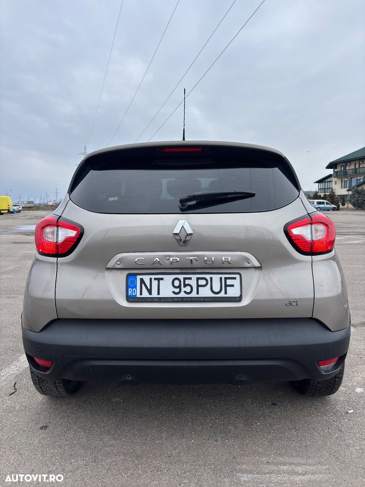 Renault Captur - 8