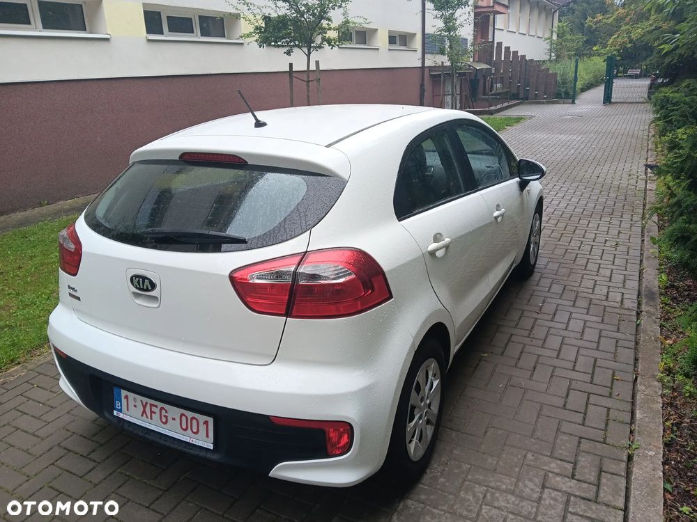 Kia Rio 1.2 Business Line - 3