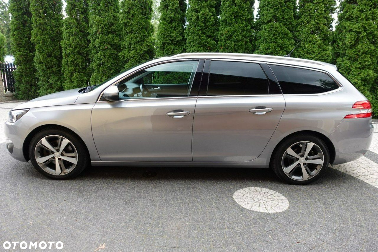 Peugeot 308 - 4