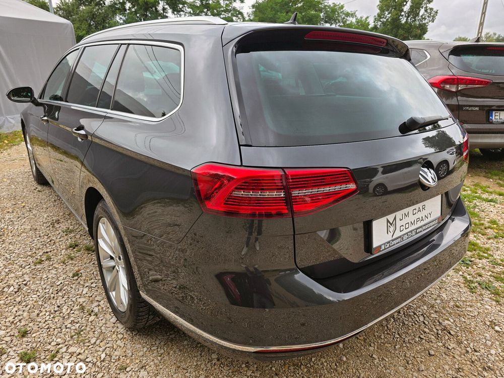 Volkswagen Passat Variant - 23