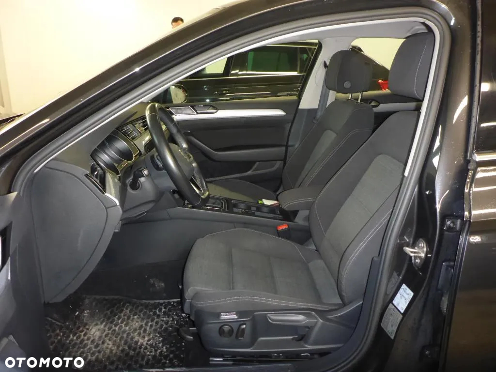 Volkswagen Passat 1.5 TSI EVO Business DSG - 7