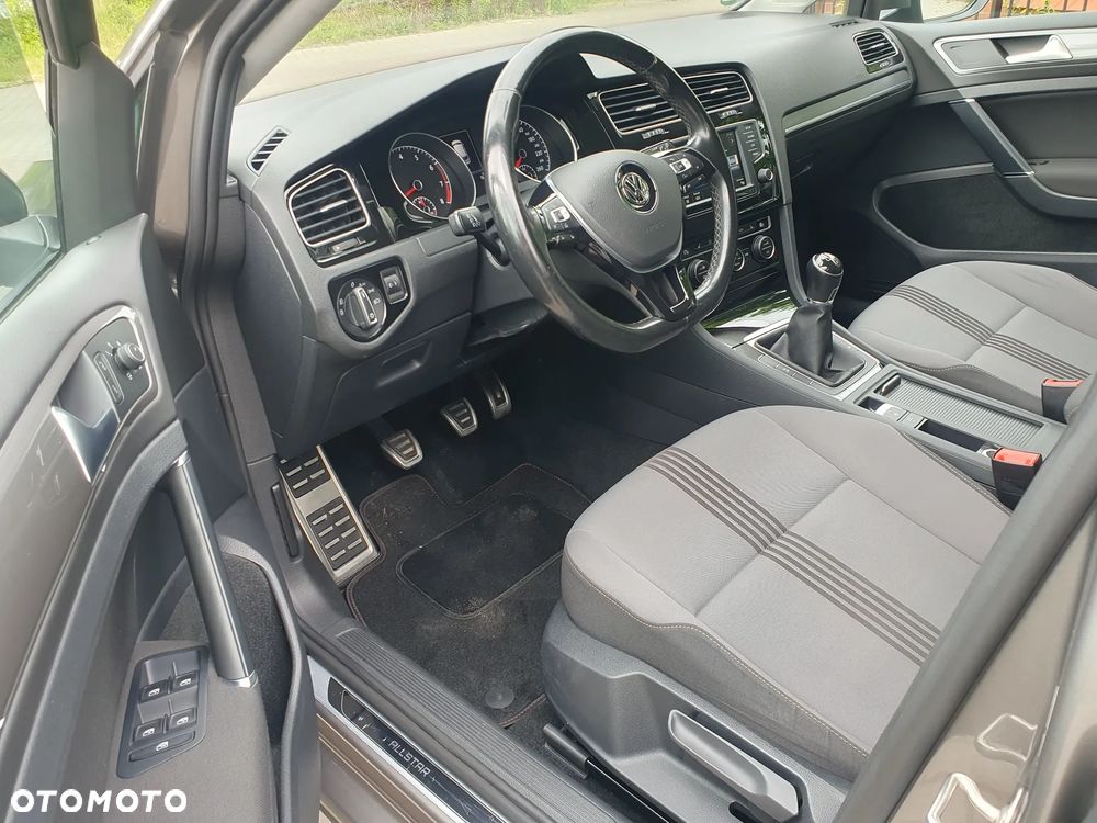 Volkswagen Golf 1.2 TSI BlueMotion Technology Style - 14