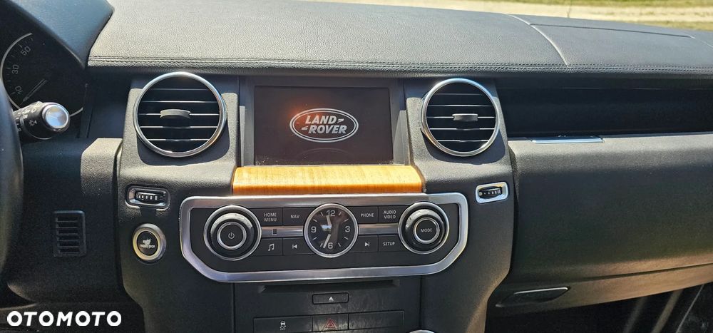 Land Rover Discovery 5.0 V8 SE - 14