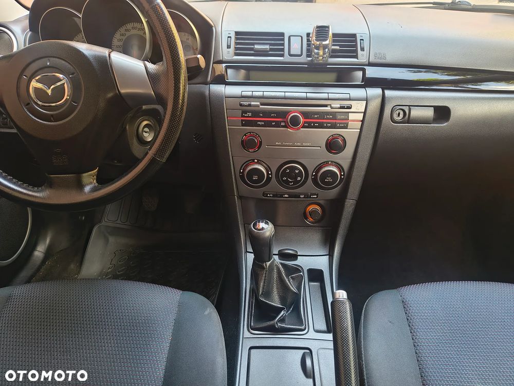 Mazda 3 - 8