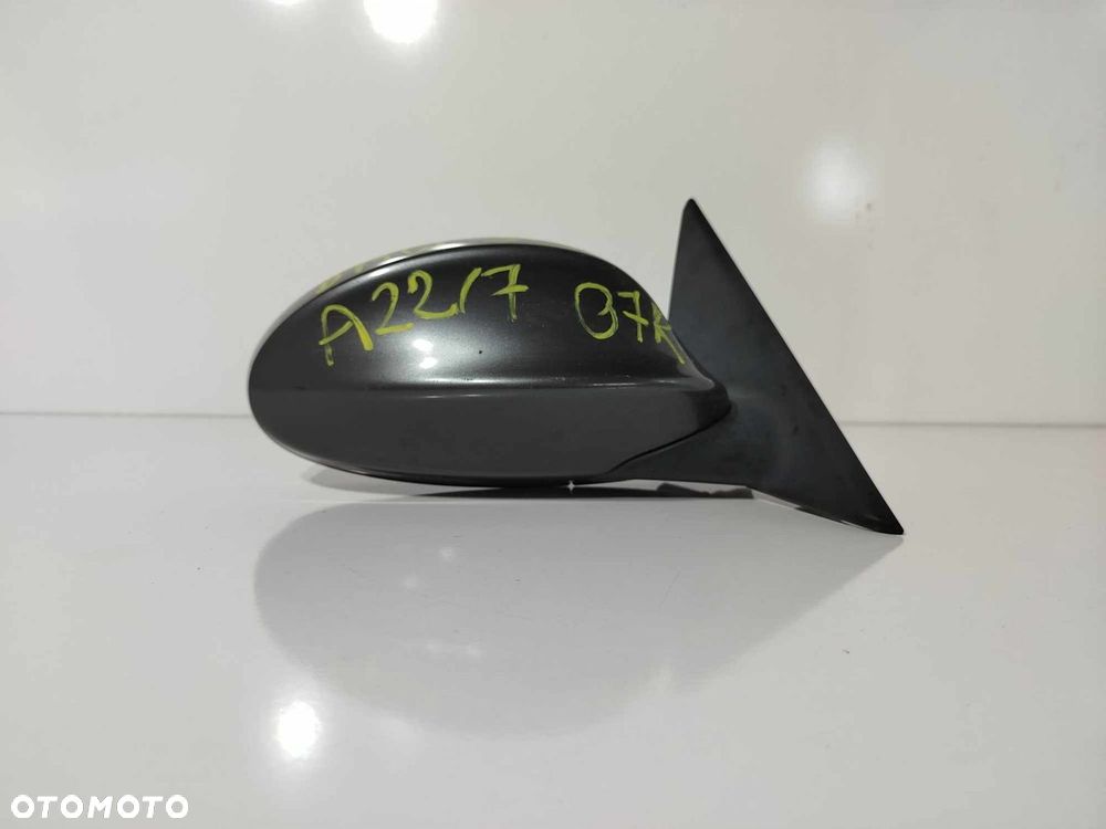 LUSTERKO PRAWE BMW 3 E90 05-11 A22/7 5 PIN - 1