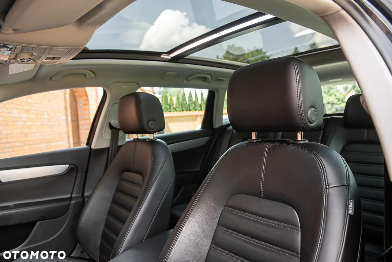 Volkswagen Passat Variant 3.6 V6 4Motion DSG Highline - 19