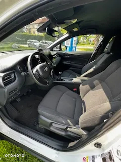 Toyota C-HR 1.2 T Premium - 4