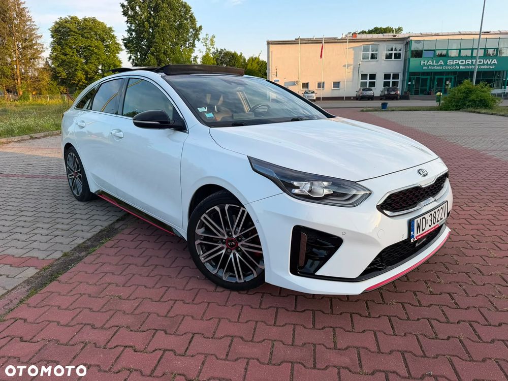 Kia ProCeed - 7