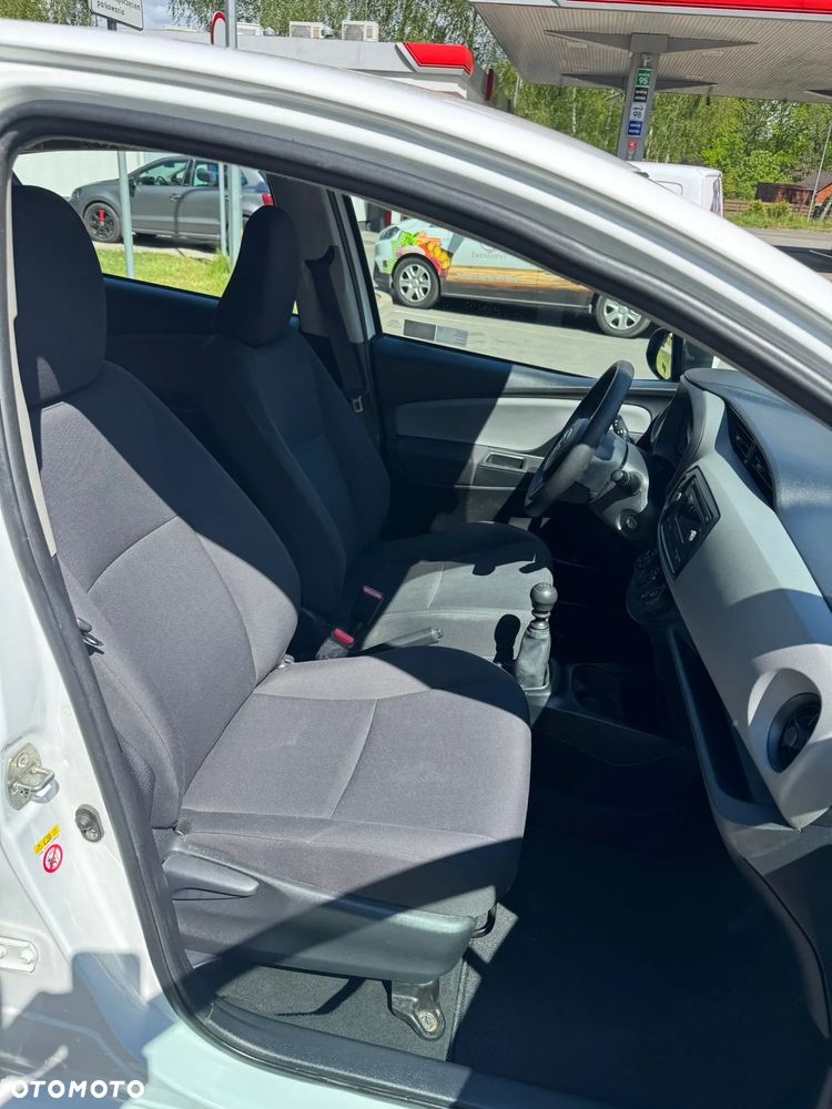 Toyota Yaris 1.5 Active - 13