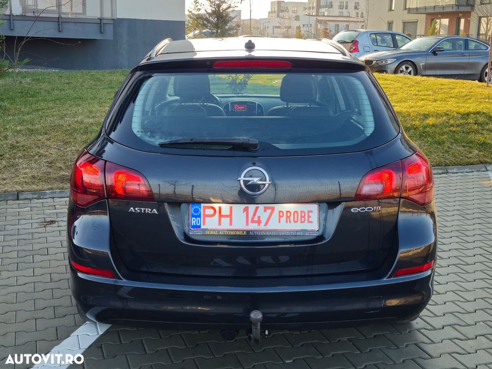 Opel Astra 1.4 ECOTEC Cosmo - 5
