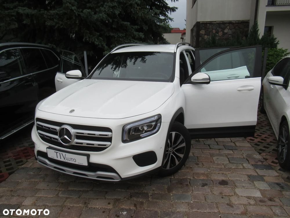 Mercedes-Benz GLB 200 7G-DCT - 38