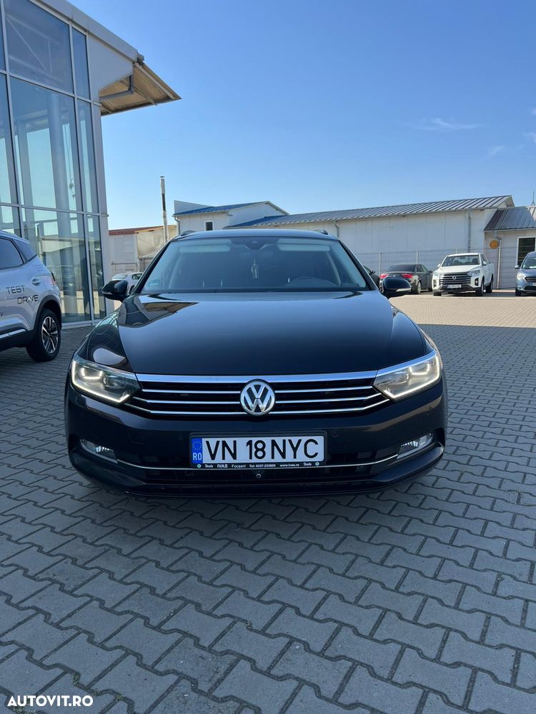 Volkswagen Passat 2.0 TDI DSG (BlueMotion Technology) Comfortline - 15