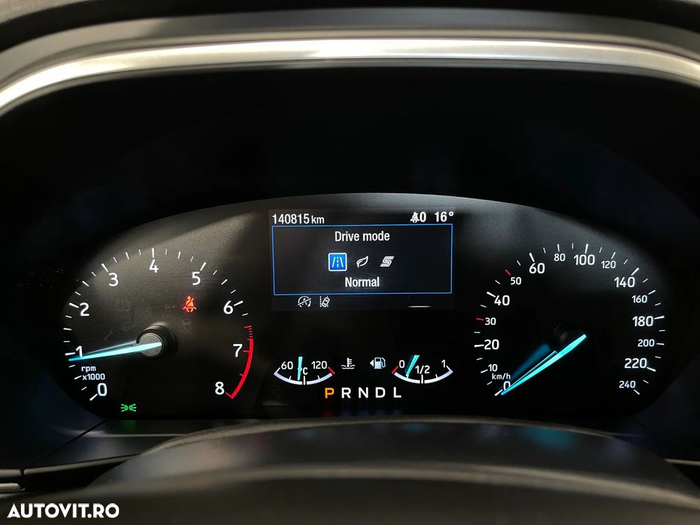 Ford Focus 1.0 EcoBoost Trend Edition - 24