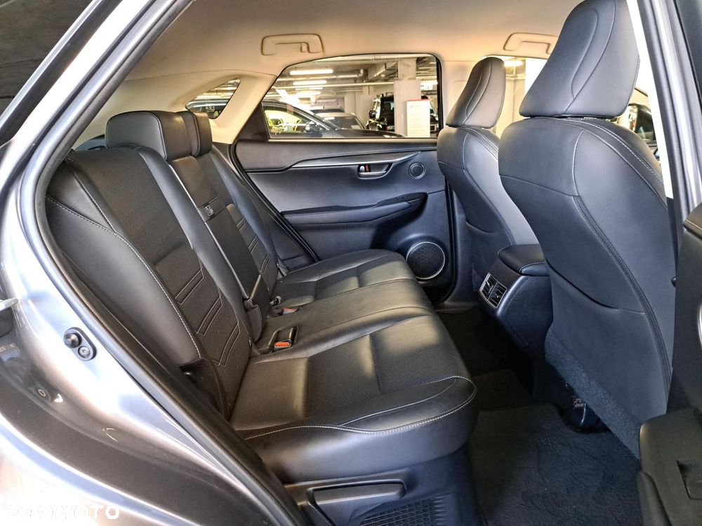 Lexus NX 200t Comfort AWD - 12