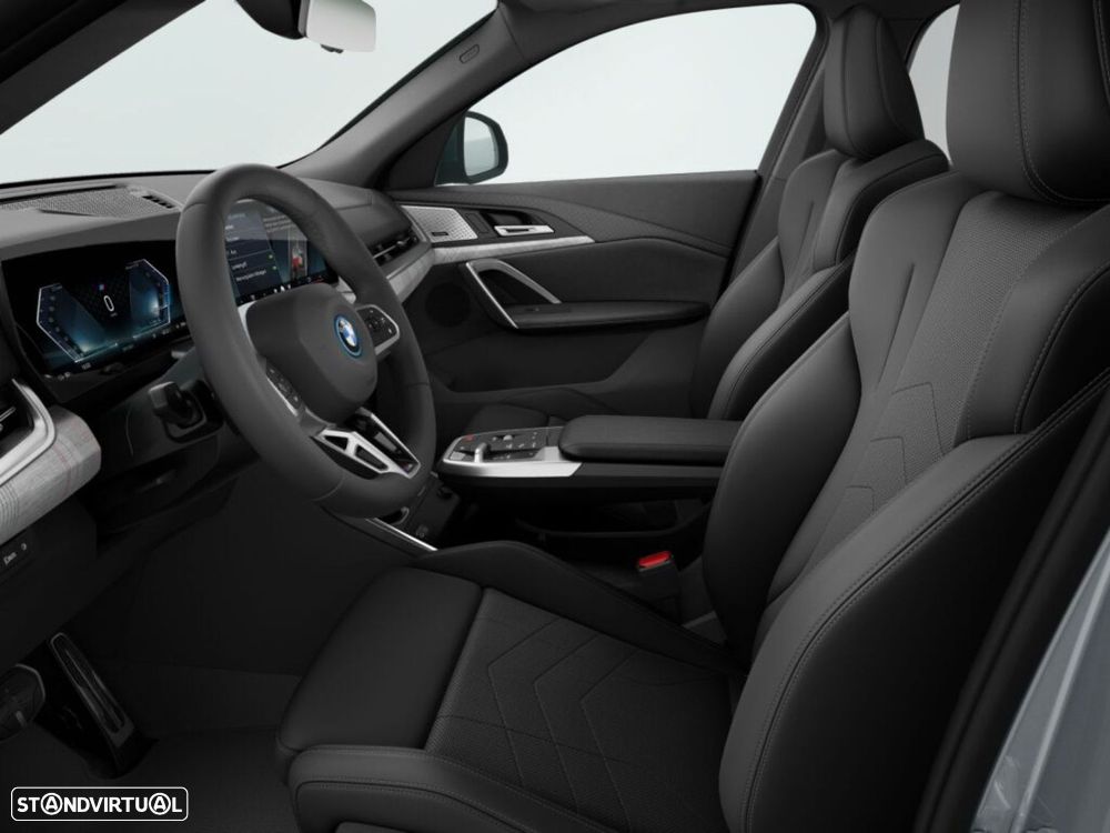 BMW ix2 eDrive20 Pack Desportivo M - 3