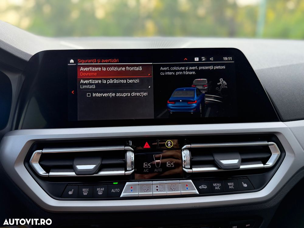 BMW Seria 3 316d AT MHEV - 23