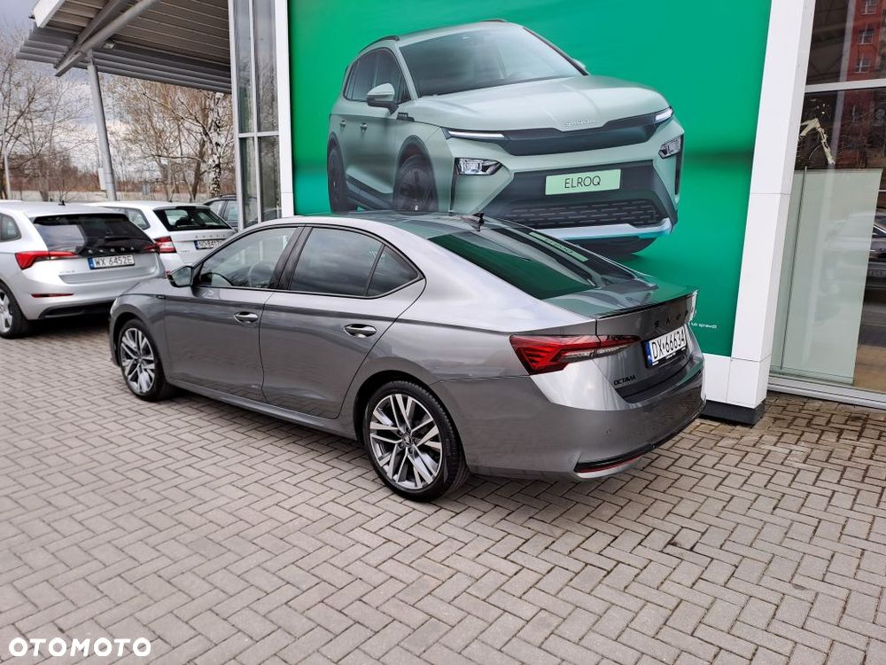 Skoda Octavia 1.5 TSI mHEV Sportline DSG - 2