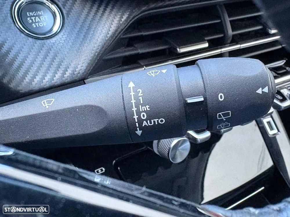 Peugeot 2008 1.2 PureTech Allure - 41