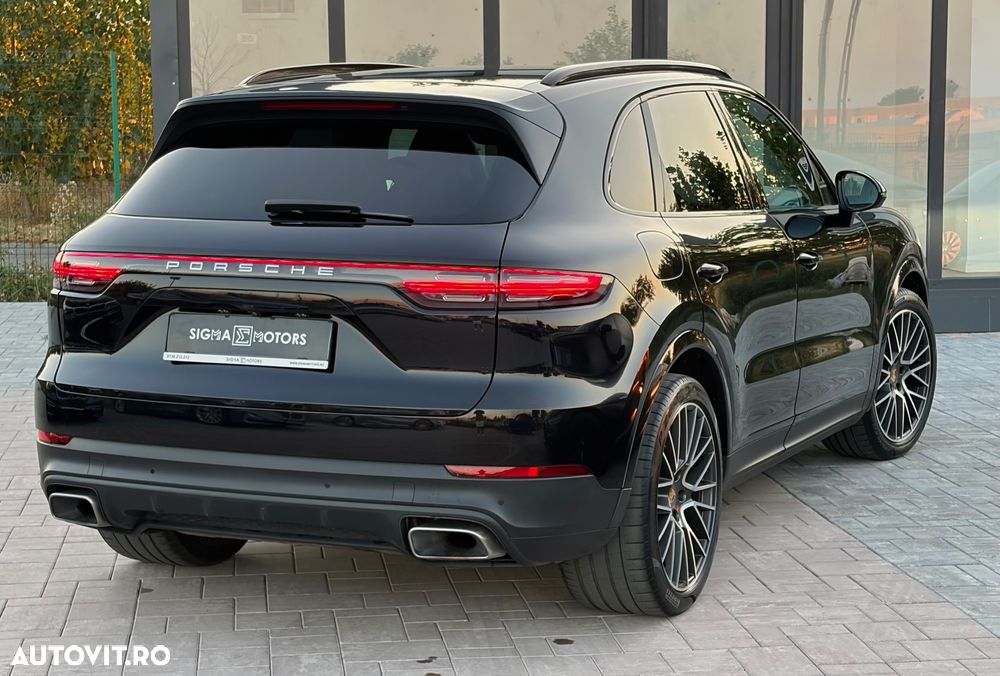 Porsche Cayenne Tiptronic S - 4