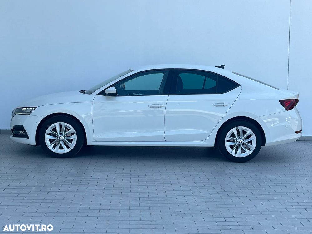 Skoda Octavia 2.0 TDI DSG Style - 6