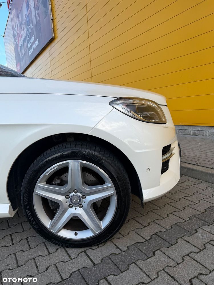 Mercedes-Benz ML - 28