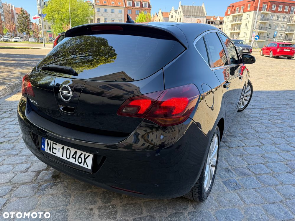 Opel Astra - 17