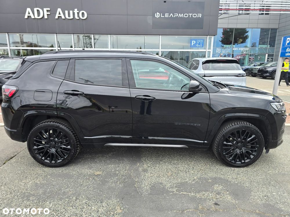 Jeep Compass 1.5 T4 mHEV Altitude FWD S&S DCT - 11