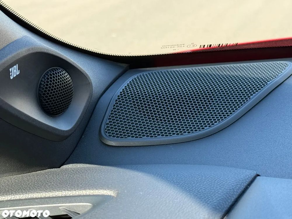 Toyota Yaris Hybrid 1.5 Executive - 22