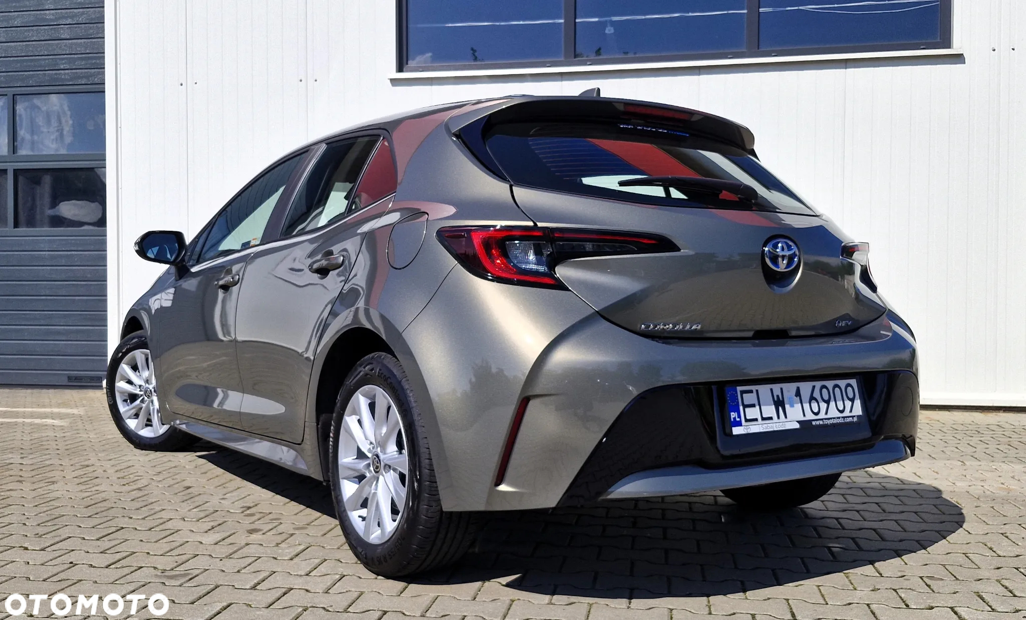 Toyota Corolla 1.8 Hybrid Comfort - 7