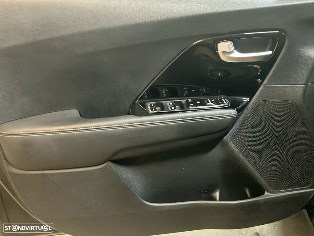 Kia Niro 1.6 GDi HEV EX - 21