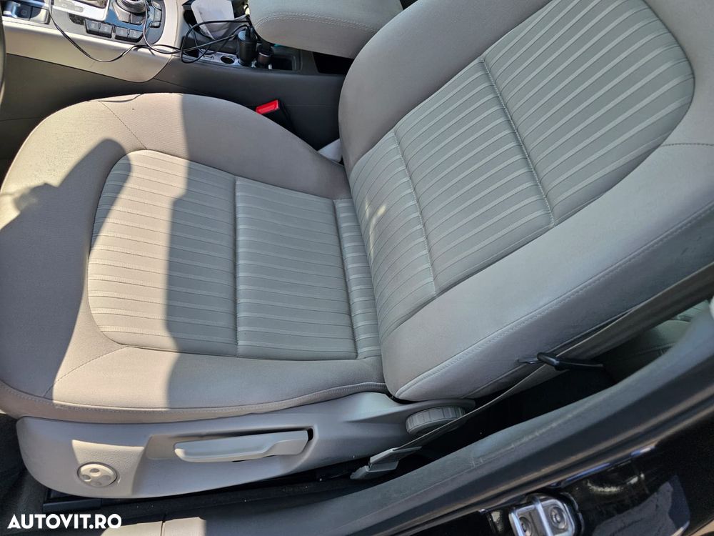 Audi A4 Limuzina - 12