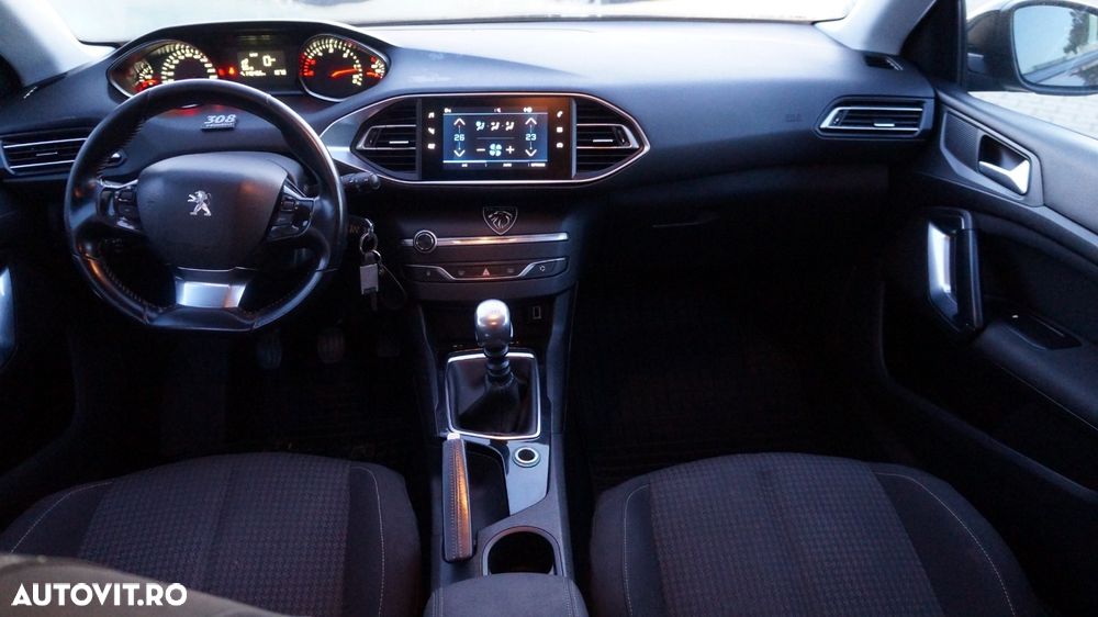 Peugeot 308 BlueHDi FAP 100 Stop & Start Active Pack - 8