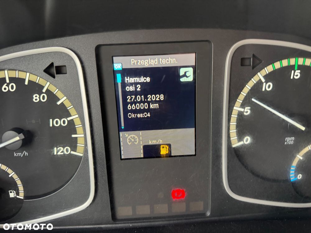 Mercedes-Benz ATEGO - 33